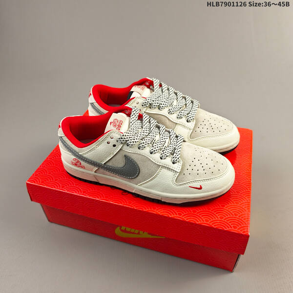 Nike SB Dunk Low Retro ZoomAir lifestyle