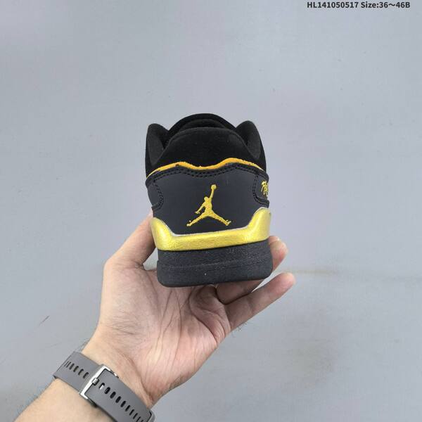 Jordan Flight Court Black/Gold EU 36-46 basketball