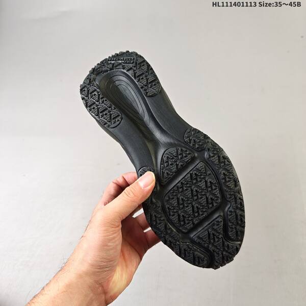 Nike Vomero 18 GTX ReactX Air Zoom triple black EU 35-45 running shoe