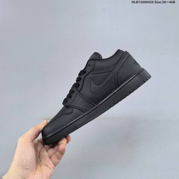 Jordan Air Jordan 1 Low black; white/gray EU 36-46 basketball