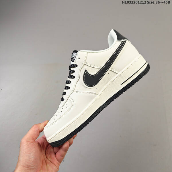 NIKE AIR FORCE 1 07 LV8 DD1982-3 lifestyle