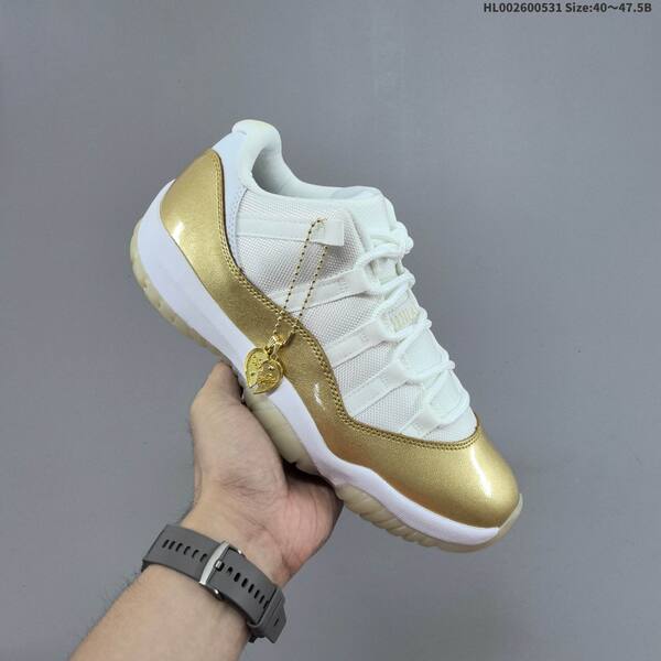 Jordan Air Jordan 11 Retro Low white/gold EU 40-47.5 basketball
