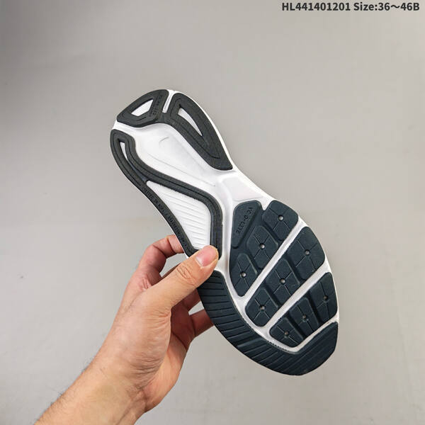Nike Air Zoom Structure 26 black white EU 36-46 running shoe