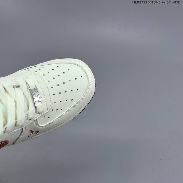 NIKE AIR FORCE 1 07 LV8 MZ9588-820 lifestyle
