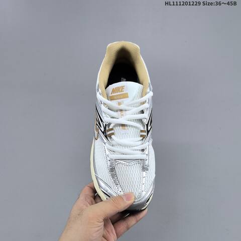 Nike Air Max Moto 2K White Silver Gold Cream Black EU 36-45 Running Shoe - Unisex (BS-62338)