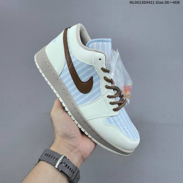 Jordan Air Jordan 1 Low White/Light Blue/Brown EU 36-46 basketball