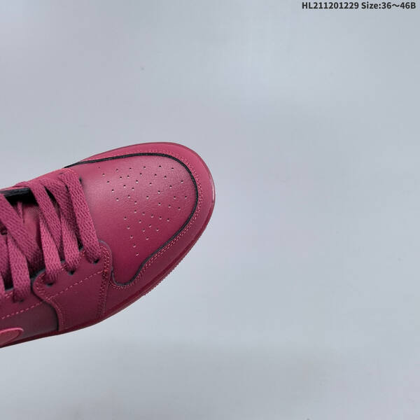 Nike Air Jordan 1 Low OG burgundy/red 36-46 lifestyle