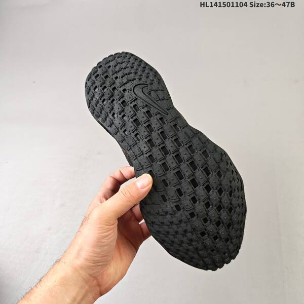 Nike Ava Rover triple black EU 36-47 sneaker