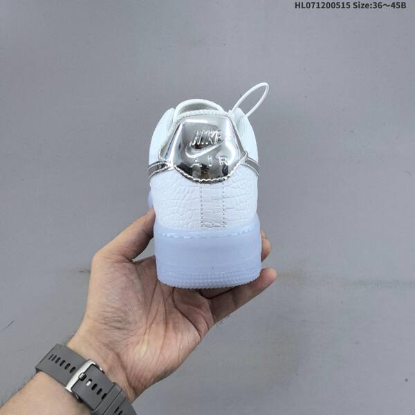 Nike Air Force 1 07 Low white metallic silver ice blue EU 36-45 sneaker