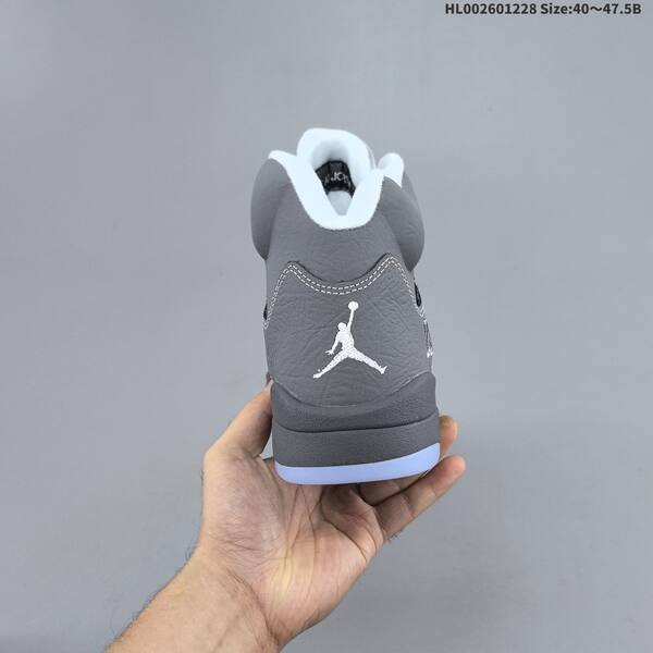 Jordan Air Jordan 5 Retro Wolf Grey EU 40-47.5 basketball