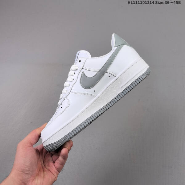 Nike Air Force 1 07 lifestyle