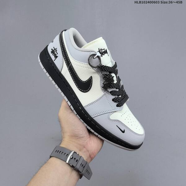 Jordan Air Jordan 1 Low Light Grey/White/Black EU 36-45 basketball