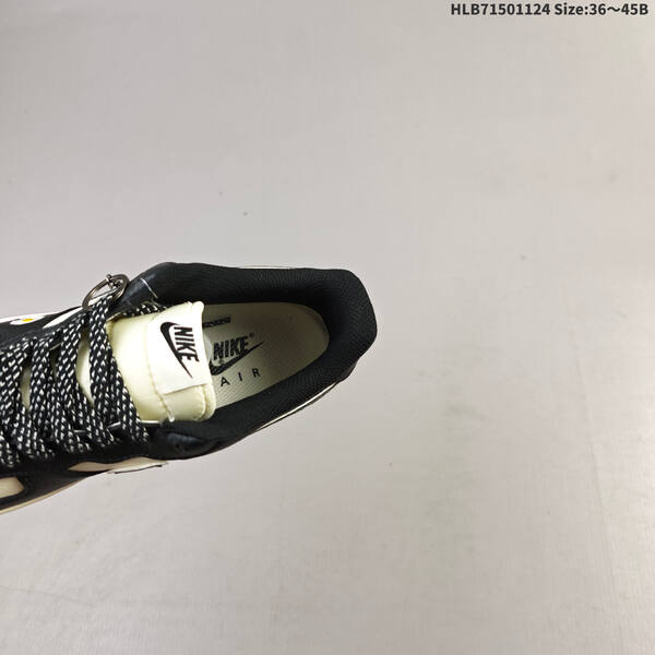 Nike Air Force1 07 low Q lifestyle