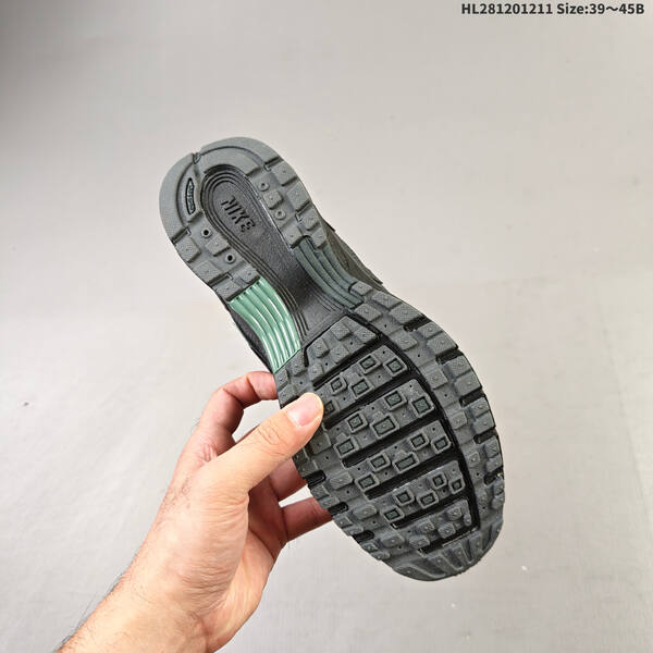 Nike P-6000 Initiator Running INS IM5997-060 36 36 5 37 5 38 38 5 39 40 4 lifestyle