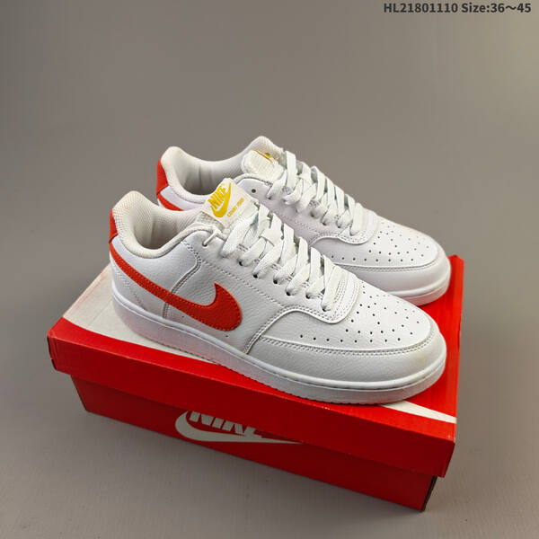 NIKE AIR FORCE 1 NIKE COURT VISION LOW lifestyle