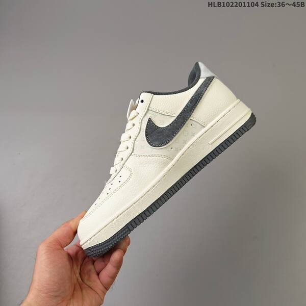 Nike Air Force 1 Low Levi s MZ9 lifestyle