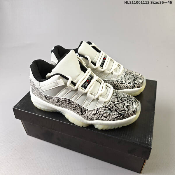 Jordan Air Jordan 11 Retro Low Concord white/black/blue EU 36-46 basketball