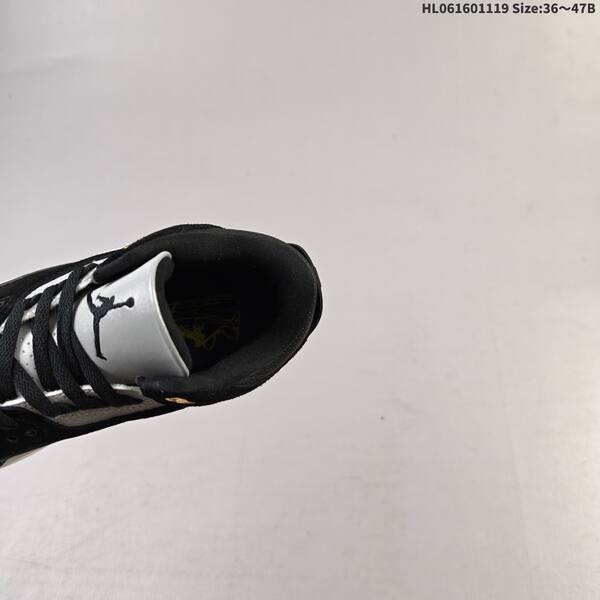 Jordan Air Jordan 3 Retro CK4348-007 Black/Silver/White EU 36-47 basketball