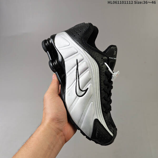 NIKE SHOX R4 BV1111-100 ID HL061101112 lifestyle