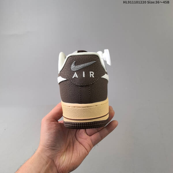 Nike AIR FORCE 1 07 lifestyle