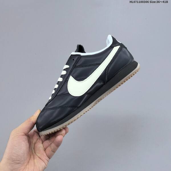 Nike Classic Cortez Nylon black white gum EU 36-41 sneaker