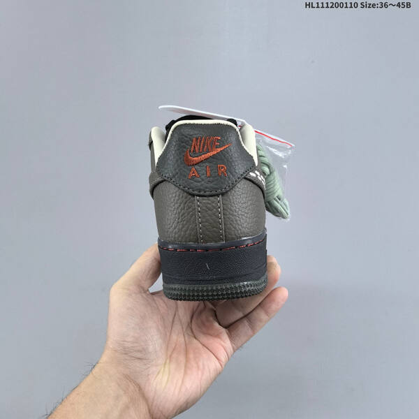Nike Air Force 1 07 lifestyle