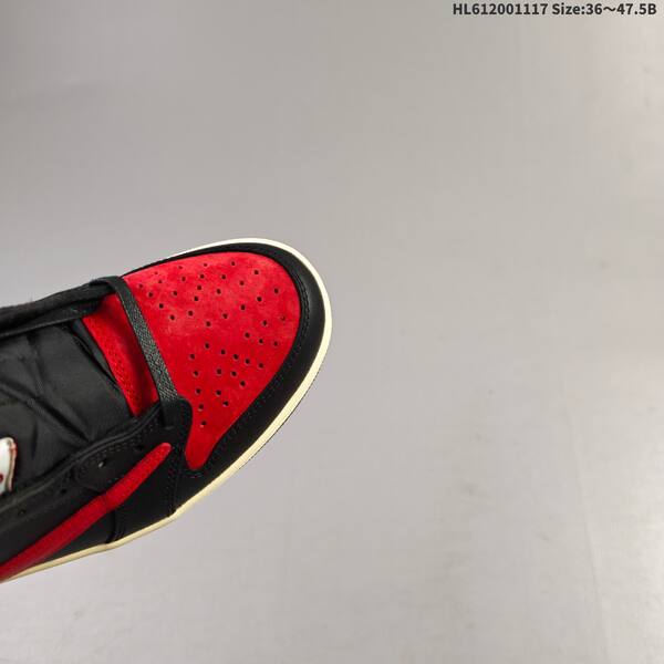 Jordan Air Jordan 1 Low OG x Travis Scott black/red/white 36-47.5 lifestyle
