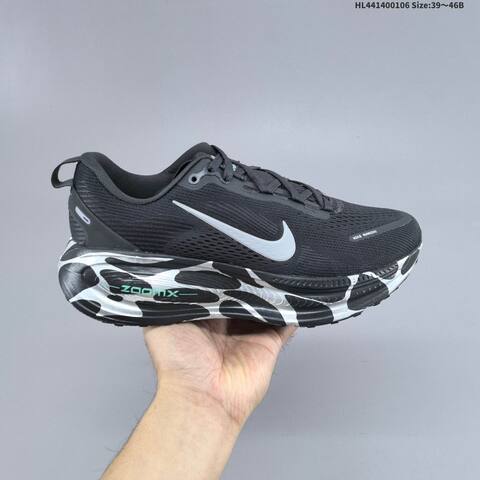 Nike Vomero 18 Black Silver Mint EU 39-46 Running Shoe - Unisex (BS-62188)