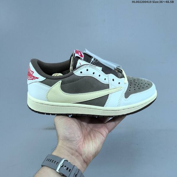 Jordan Travis Scott x Air Jordan 1 Low pink/white/cream EU 36-48.5 casual