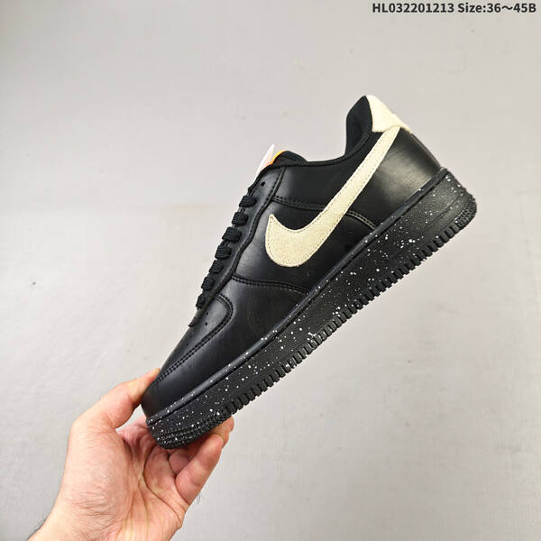 NIKE AIR FORCE 1 07 LV8 NH0601-5 lifestyle