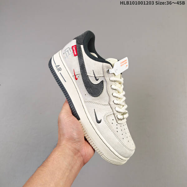 Nike AIR FORCE 1 07 For lifestyle