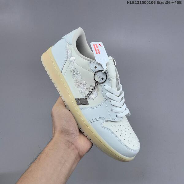 Jordan Air Jordan 1 Low OG White/Cream EU 36-45 basketball