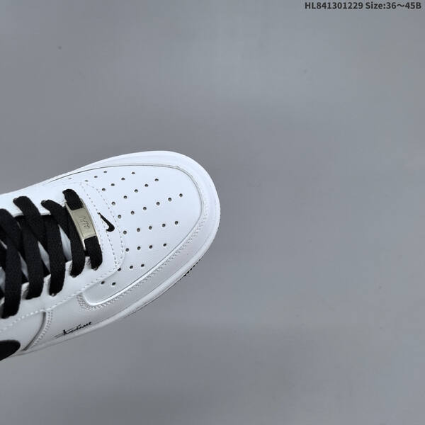 Nike Air Force 1 07 lifestyle