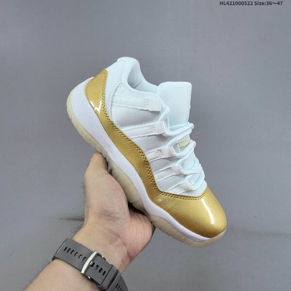 Jordan Air Jordan 11 Retro Low white/gold EU 36-47 basketball