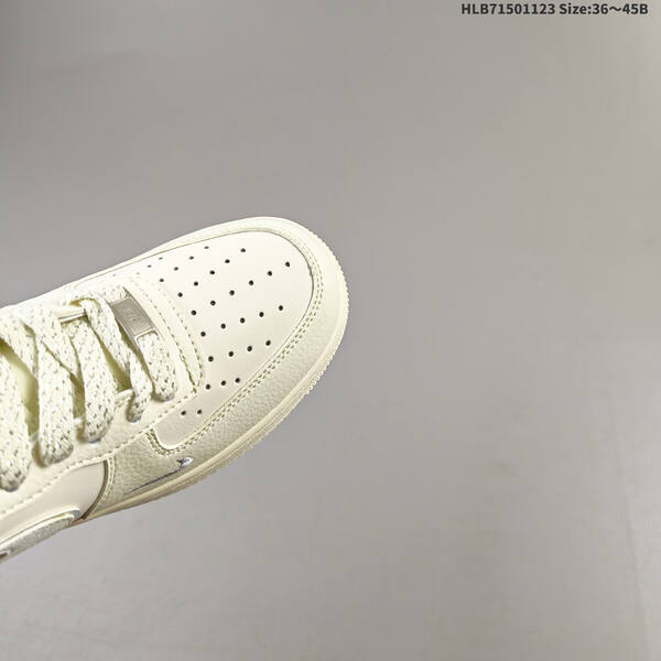 Nike Air Force 1 07 Low cream white silver EU 36-45 sneaker
