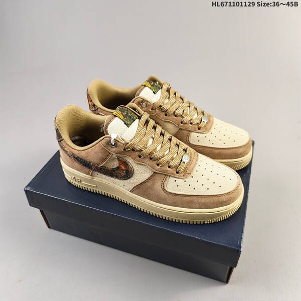 Nike AIR FORCE 1 07 lifestyle