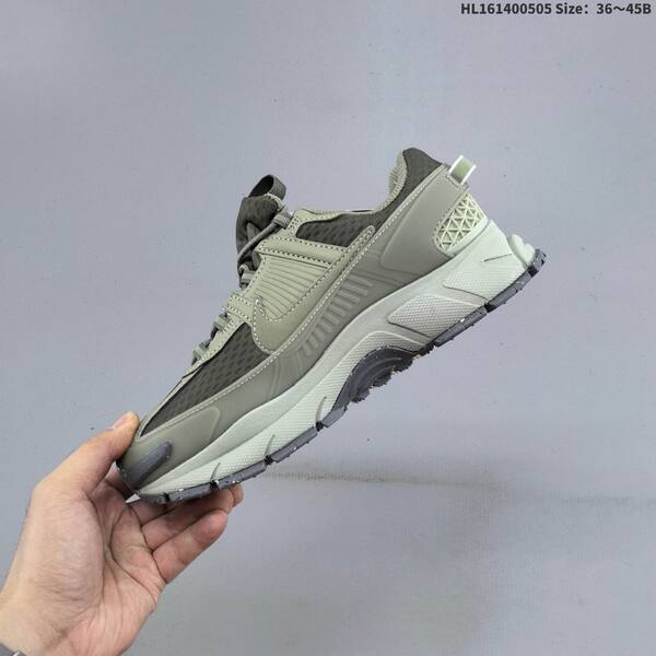 Nike Zoom Vomero Roam olive green dark grey EU 36-45 running shoe