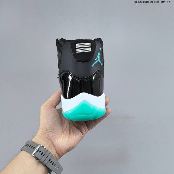 Jordan Air Jordan 11 Retro Black/Turquoise/White EU 40-47 basketball