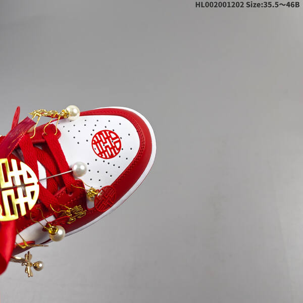 NIKE SB DUNK Nike Dunk SB Low SB Nike Dunk Low Retro lifestyle