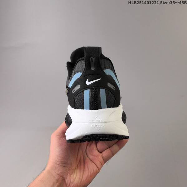 Nike Vomero 18 GTX black white light blue EU 36-45 running shoe