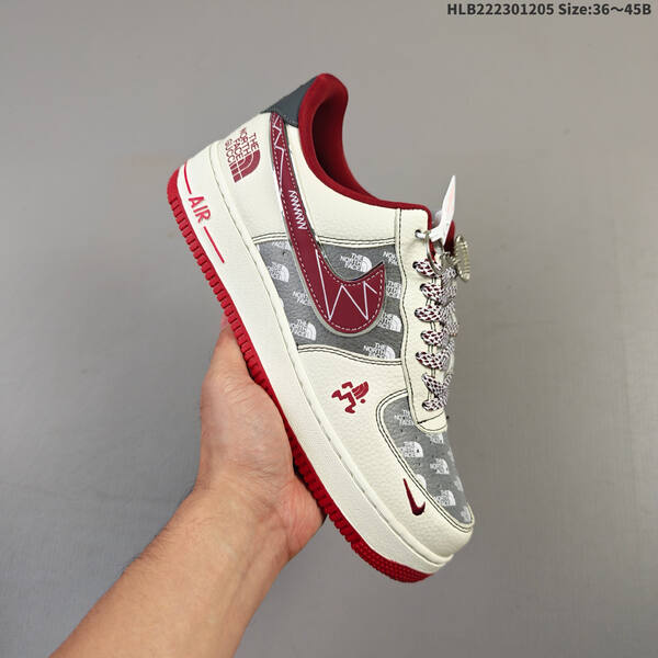NIKE AIR FORCE 1 07 SY1388-010 Size lifestyle