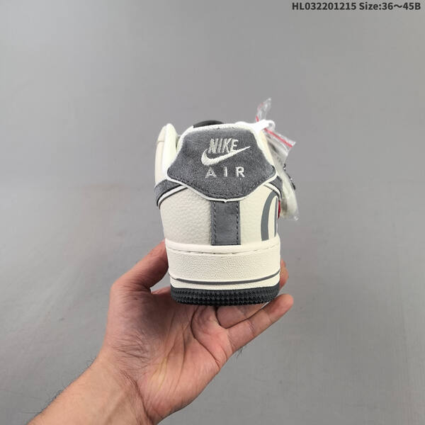NIKE AIR FORCE 1 07 LV8 XL1982-330 lifestyle