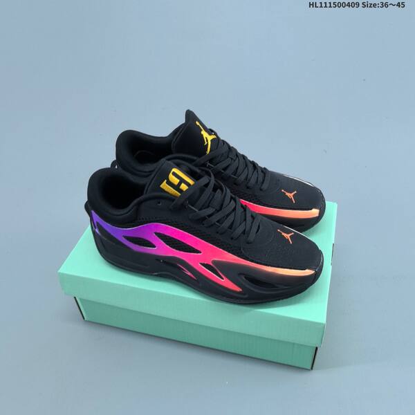 Jordan Air Jordan Heir HV4417-105 black/white and white/pink variants EU 36-45 basketball
