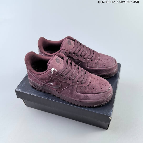 Nike AIR FORCE 1 07 lifestyle