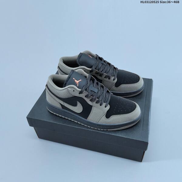 Jordan Air Jordan 1 Low multiple colorways shown: white/navy, white/grey, navy/white, red/white/black EU 36-46 basketball