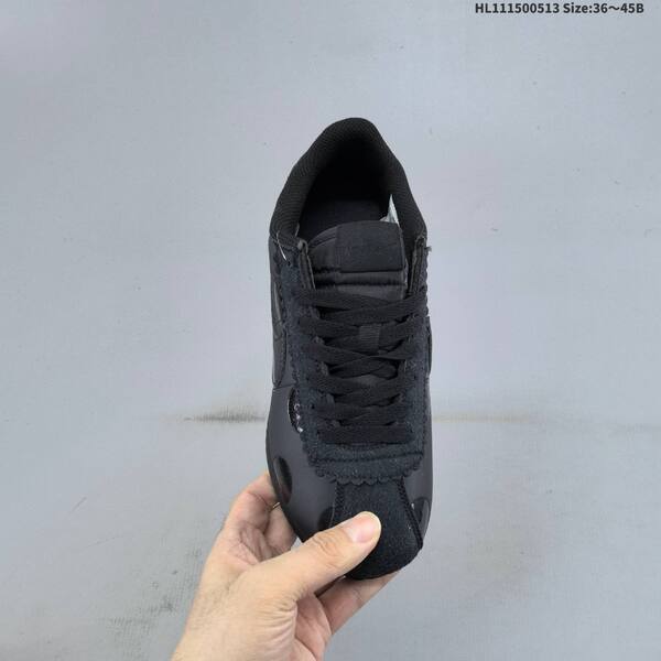 Nike Classic Cortez Cortez IR13 lifestyle