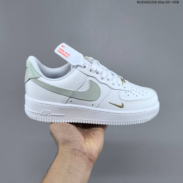Nike Air Force 1 07 lifestyle