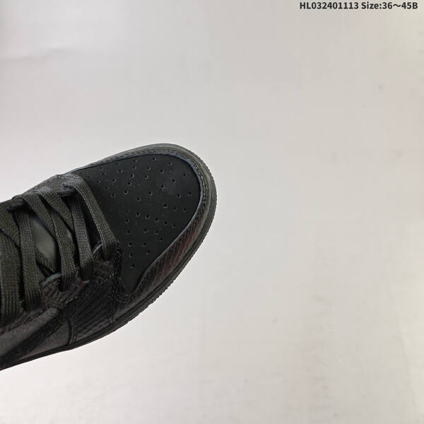 Jordan Air Jordan 1 Low x Travis Scott Black EU 36-45 lifestyle