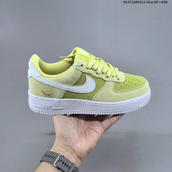 Nike Air Force 1 07 light pink white gold EU 36-45 sneaker
