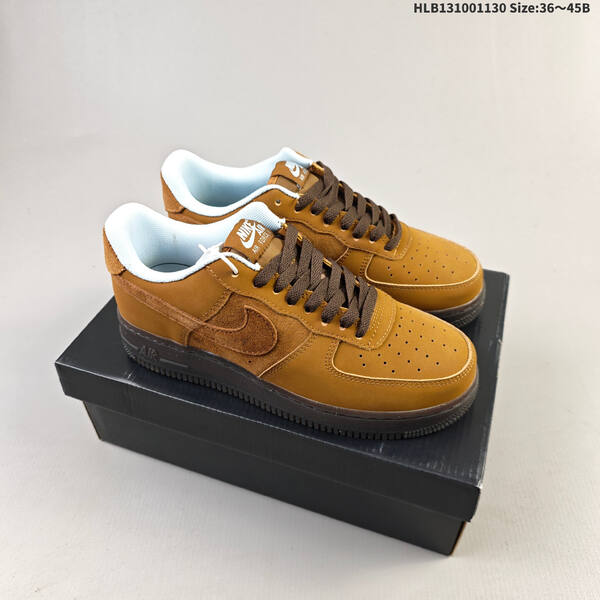 Nike AIR FORCE 1 07 lifestyle
